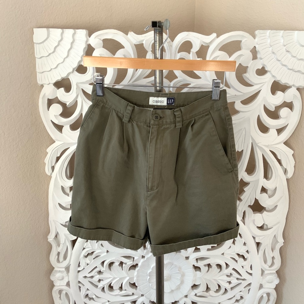 GAP Olive Green Classic Shorts